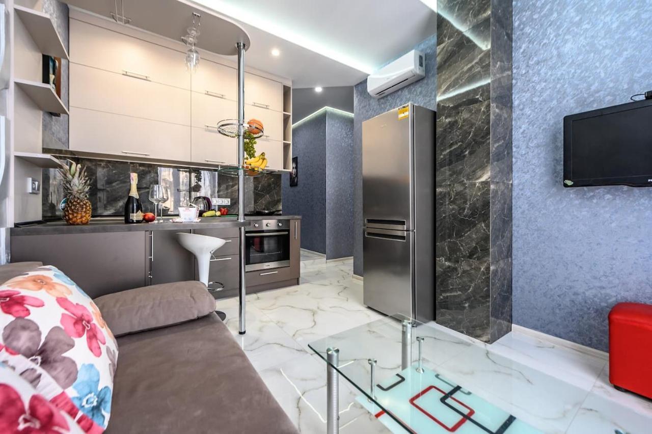Бесті Апартаменти, 2 Спальні, Вид Моря 0523 Odessa Exterior foto